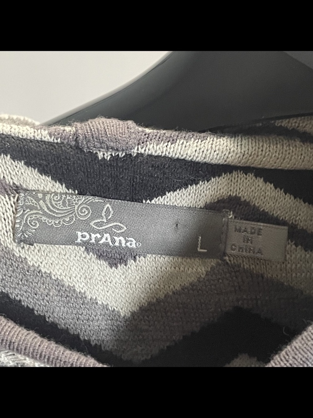 Prana Sweater Womens Large black gray chevron stripe knit hooded tunic casual - Picture 4 of 7